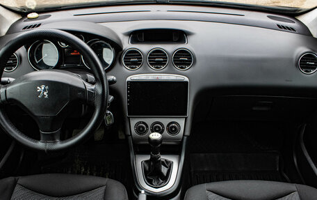 Peugeot 308 II, 2011 год, 409 000 рублей, 5 фотография
