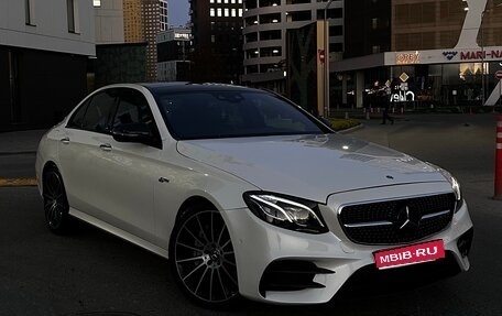 Mercedes-Benz E-Класс AMG, 2017 год, 4 790 000 рублей, 1 фотография