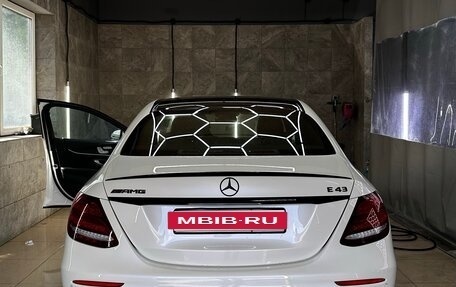 Mercedes-Benz E-Класс AMG, 2017 год, 4 790 000 рублей, 6 фотография