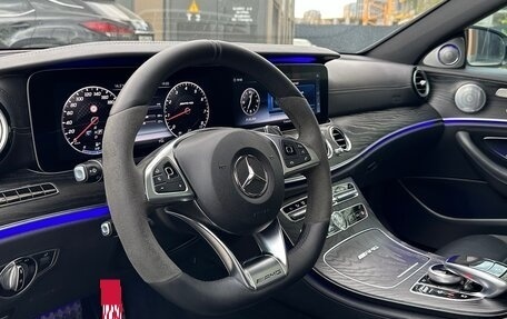 Mercedes-Benz E-Класс AMG, 2017 год, 4 790 000 рублей, 7 фотография