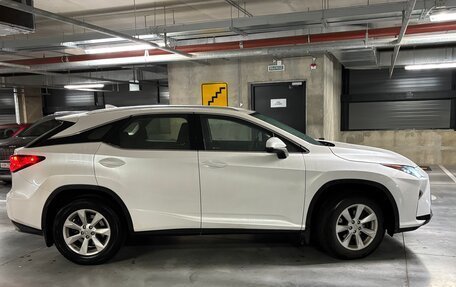 Lexus RX IV рестайлинг, 2017 год, 2 900 000 рублей, 3 фотография