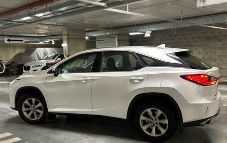 Lexus RX IV рестайлинг, 2017 год, 2 900 000 рублей, 5 фотография