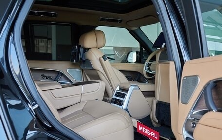 Land Rover Range Rover IV рестайлинг, 2025 год, 23 900 000 рублей, 13 фотография