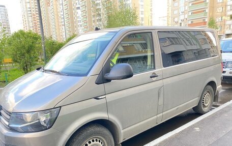 Volkswagen Multivan T6 рестайлинг, 2018 год, 4 260 000 рублей, 4 фотография