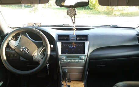 Toyota Camry, 2006 год, 780 000 рублей, 2 фотография