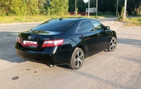 Toyota Camry, 2006 год, 780 000 рублей, 4 фотография