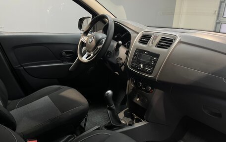 Renault Logan II, 2020 год, 1 199 000 рублей, 13 фотография