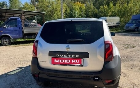 Renault Duster I рестайлинг, 2017 год, 860 000 рублей, 7 фотография