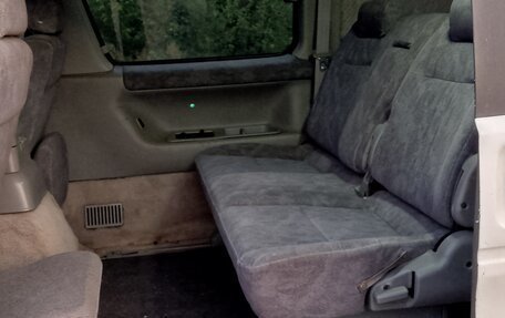 Mazda Bongo Friendee i рестайлинг, 2000 год, 550 000 рублей, 13 фотография