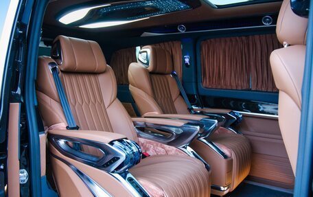 Mercedes-Benz V-Класс, 2025 год, 15 700 000 рублей, 22 фотография