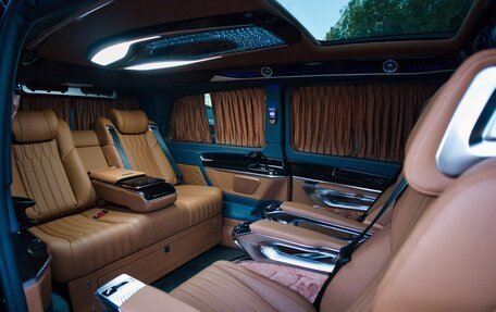 Mercedes-Benz V-Класс, 2025 год, 15 700 000 рублей, 30 фотография