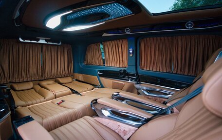 Mercedes-Benz V-Класс, 2025 год, 15 700 000 рублей, 32 фотография