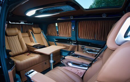 Mercedes-Benz V-Класс, 2025 год, 15 700 000 рублей, 31 фотография