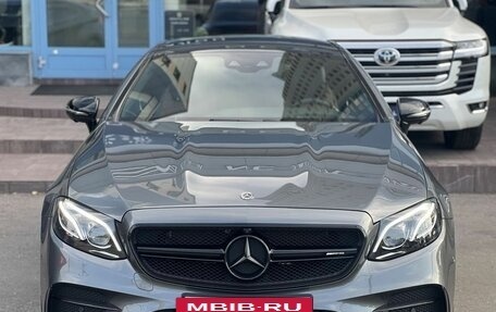 Mercedes-Benz E-Класс AMG, 2019 год, 5 875 000 рублей, 6 фотография