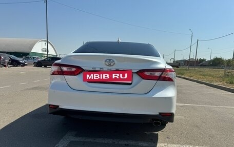 Toyota Camry, 2019 год, 2 480 000 рублей, 7 фотография