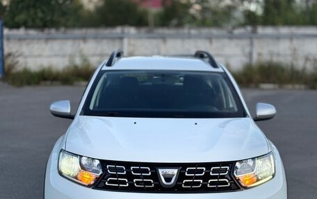 Dacia Duster II, 2020 год, 1 700 000 рублей, 14 фотография