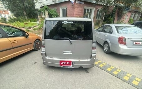 Toyota bB I рестайлинг, 2000 год, 320 000 рублей, 13 фотография