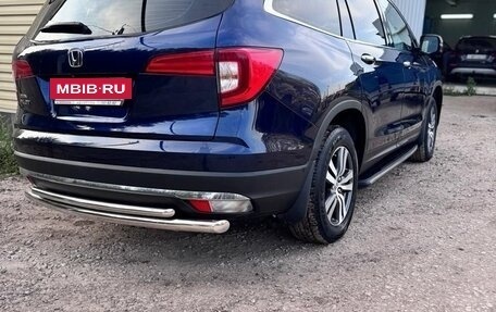 Honda Pilot III рестайлинг, 2016 год, 2 800 000 рублей, 3 фотография