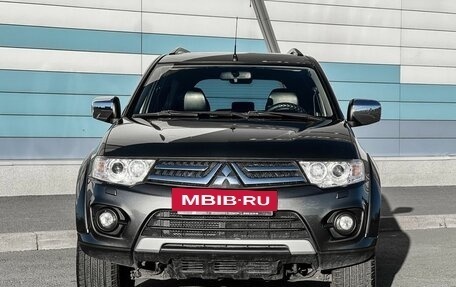 Mitsubishi Pajero Sport II рестайлинг, 2014 год, 1 649 000 рублей, 2 фотография