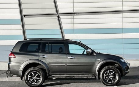 Mitsubishi Pajero Sport II рестайлинг, 2014 год, 1 649 000 рублей, 4 фотография