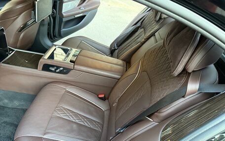 BMW 7 серия, 2016 год, 4 690 000 рублей, 16 фотография