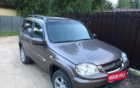 Chevrolet Niva I рестайлинг, 2013 год, 440 000 рублей, 4 фотография