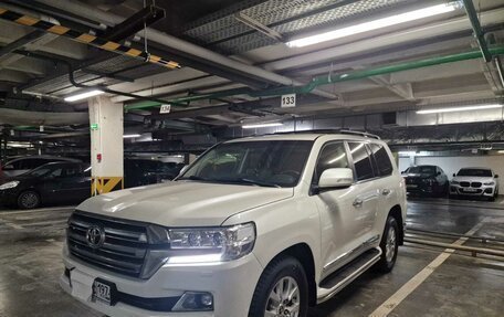 Toyota Land Cruiser 200, 2016 год, 5 700 000 рублей, 12 фотография