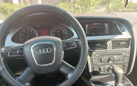 Audi A4, 2011 год, 920 000 рублей, 6 фотография