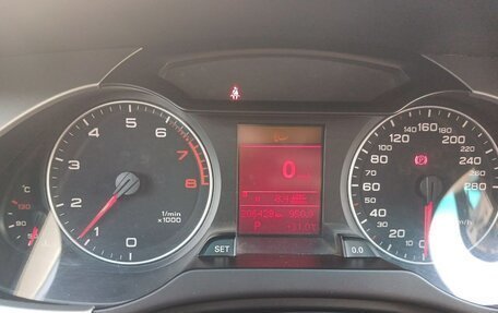 Audi A4, 2011 год, 920 000 рублей, 5 фотография