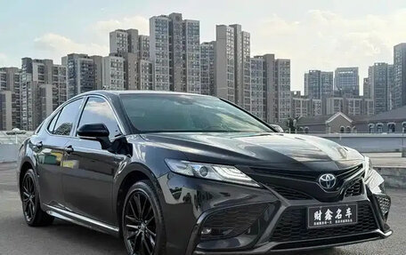 Toyota Camry, 2022 год, 2 750 000 рублей, 3 фотография