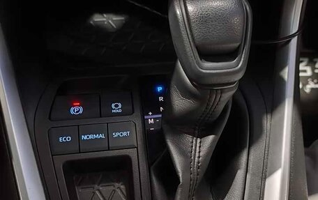 Toyota RAV4, 2021 год, 2 030 277 рублей, 14 фотография