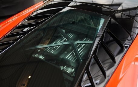 Lamborghini Huracán, 2019 год, 18 800 000 рублей, 7 фотография