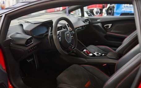 Lamborghini Huracán, 2019 год, 18 800 000 рублей, 13 фотография