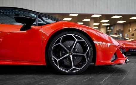 Lamborghini Huracán, 2019 год, 18 800 000 рублей, 32 фотография