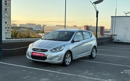 Hyundai Solaris II рестайлинг, 2011 год, 570 000 рублей, 1 фотография