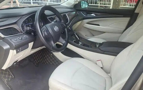 Buick LaCrosse III, 2022 год, 2 000 000 рублей, 9 фотография