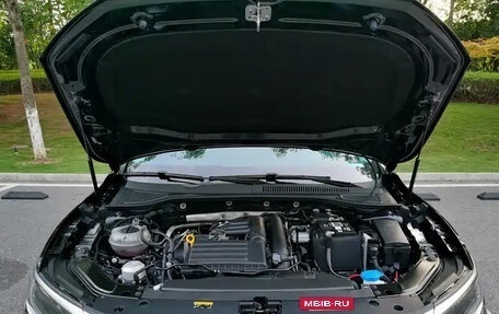Volkswagen Passat B8 рестайлинг, 2021 год, 2 500 000 рублей, 9 фотография