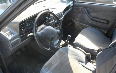 Daewoo Nexia I рестайлинг, 2003 год, 140 000 рублей, 10 фотография