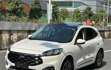 Ford Escape, 2021 год, 1 837 000 рублей, 1 фотография