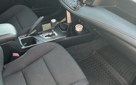 Toyota RAV4, 2018 год, 2 400 000 рублей, 17 фотография