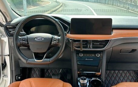 Ford Escape, 2021 год, 1 837 000 рублей, 11 фотография
