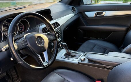 Mercedes-Benz C-Класс, 2013 год, 1 300 000 рублей, 3 фотография