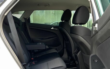 Hyundai Tucson III, 2018 год, 2 290 000 рублей, 29 фотография