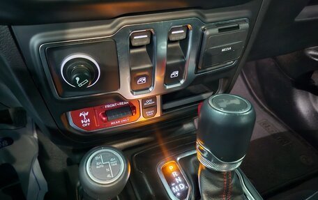 Jeep Wrangler, 2022 год, 3 836 000 рублей, 14 фотография