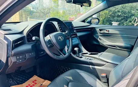 Toyota Avalon, 2021 год, 3 000 000 рублей, 12 фотография