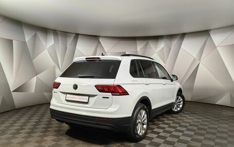 Volkswagen Tiguan II, 2019 год, 1 847 000 рублей, 2 фотография