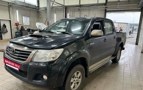 Toyota Hilux VII, 2015 год, 1 550 000 рублей, 4 фотография