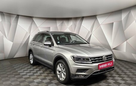 Volkswagen Tiguan II, 2018 год, 2 485 000 рублей, 3 фотография