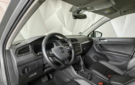 Volkswagen Tiguan II, 2018 год, 2 485 000 рублей, 14 фотография
