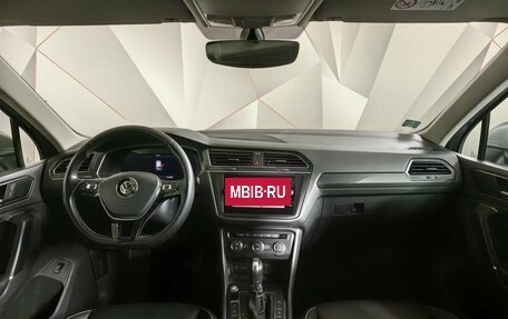 Volkswagen Tiguan II, 2018 год, 2 485 000 рублей, 11 фотография